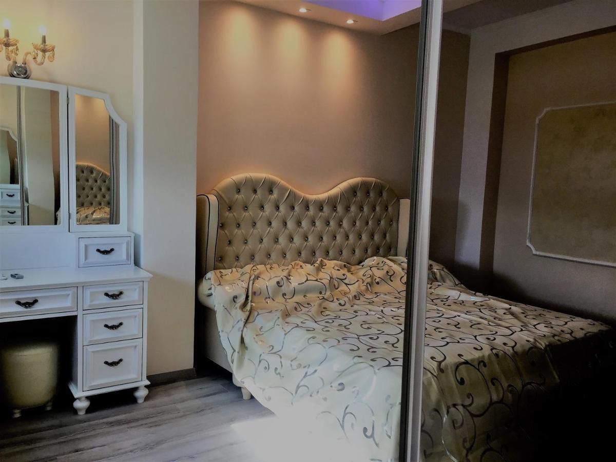 Royal Queen&King Luxury apartment Sarandë Buitenkant foto